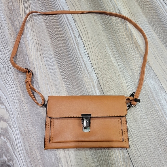 Crossbody Purse faux leather clasp closure Women's One Size brown - Picture 8 of 8